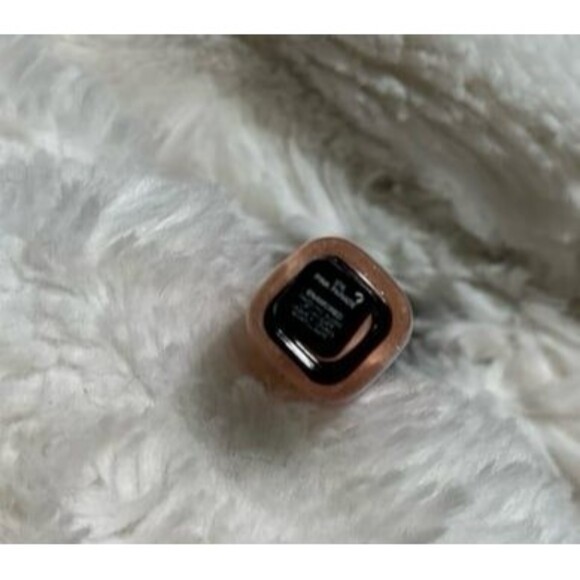 Marc Jacobs -Enamored Dazzling Lip Gloss in “Pink Parade” - Picture 5 of 5